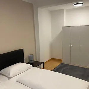 Ostertor, Schoenes 2-zimmer-appartment, Naehe Klinikum, Balkon, Citynah Gelegen Apartment Bremen